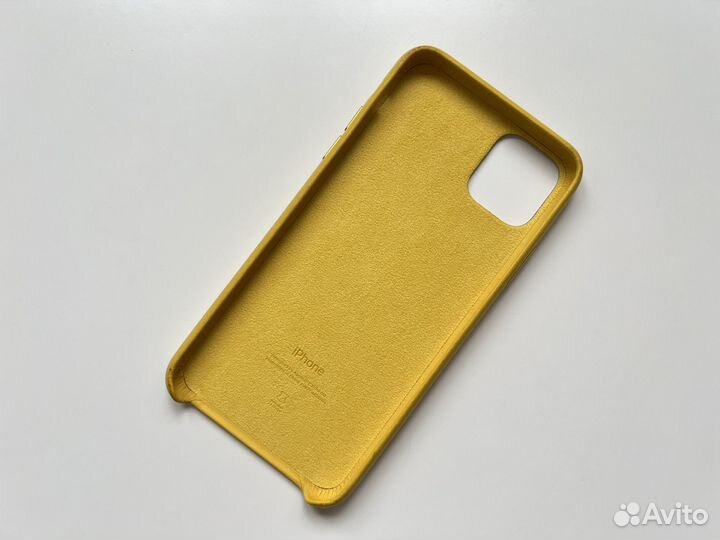 Чехол для iPhone 11 pro max кожаный желтый