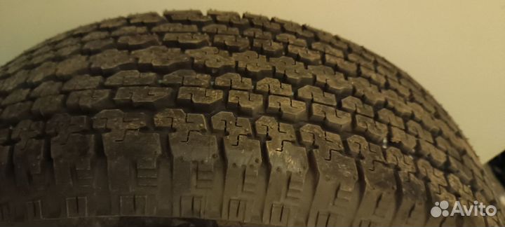 Bridgestone Dueler H/T D689 215/65 R16 98