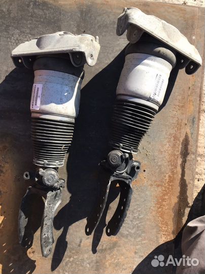 Стойка перед ауди q7 туарег