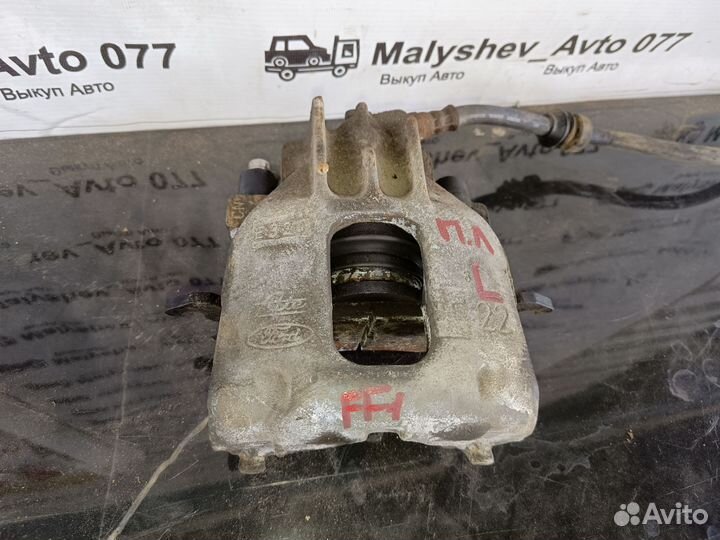 Суппорт передний левый Ford focus 1