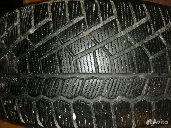 Gislaved Soft Frost 200 205/55 R16