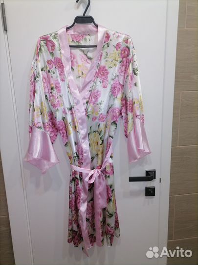 Халат женский шелковый