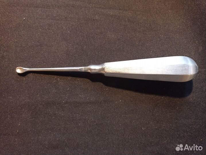 Ложка ушная острая большая жесткая Л-47