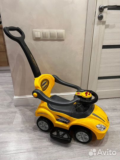 Машинка каталка толокар