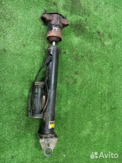 Амортизаторы задние Mercedes ML W164 2005-2011