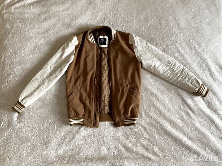 Куртка демисезонная Bershka