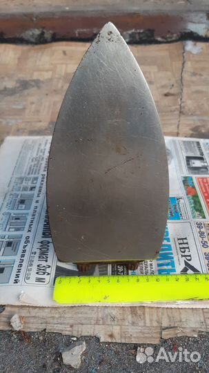 Утюг старинный