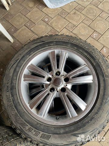 Bridgestone Blizzak DM-V1 225/65 R17 102Q
