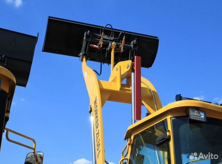 Фронтальный погрузчик Worker ZL30, 2023