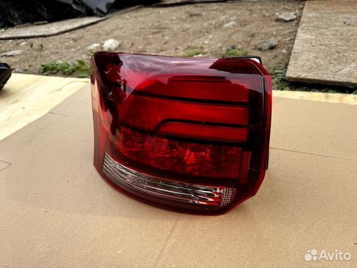 Mitsubishi Outlander 3 GF фара задняя новая