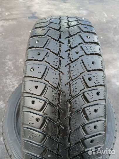 Kumho I'Zen Wis KW19 175/65 R14 82T