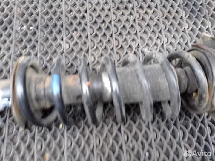 Амортизатор задний R Subaru Tribeca WX