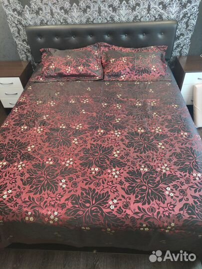 Покрывало с наволочками