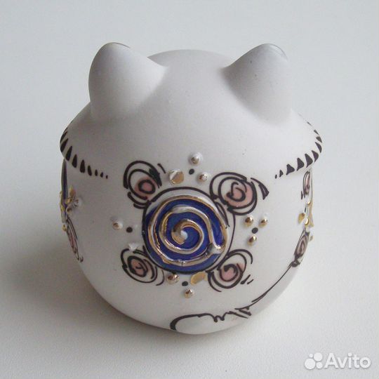 Сувенирный кот