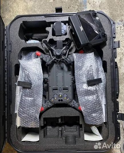 Квадрокоптер DJI Matrice 300 RTK H20T Combo 1.1