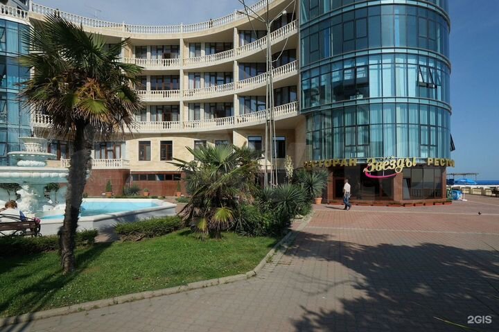 Гостиница с персоналом, 3250 м²