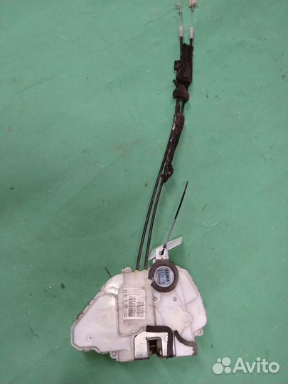 Honda CR-V (RE) III замок двери передней правой