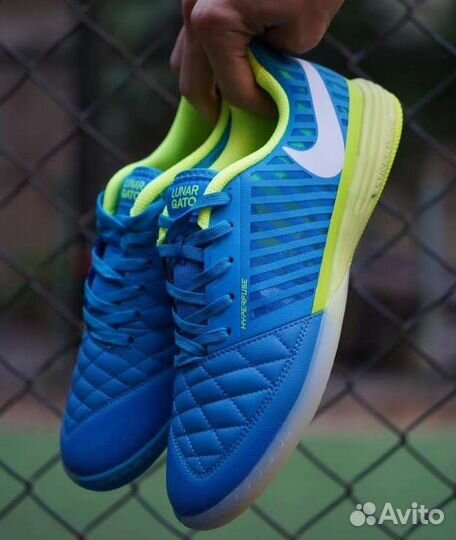 Футзалки Nike