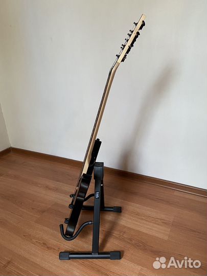 8 струнная электрогитара Jackson