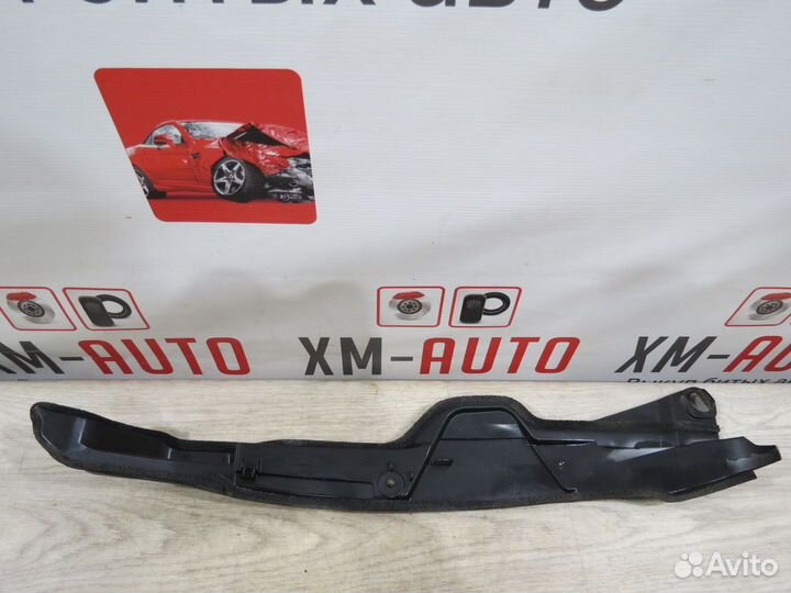 Пыльник крыла Toyota Corolla 150