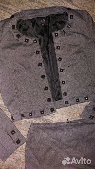 Костюм женский.42