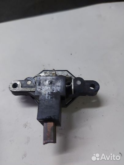 Генератор ваз 2114- 15-10