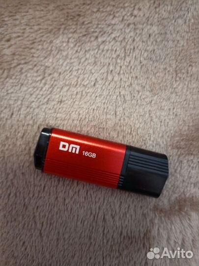Флэшка 16 гб