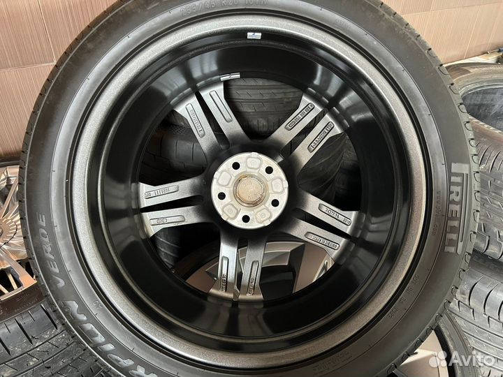 Комплет Audi Q5 R20, лето, оригинал, новый