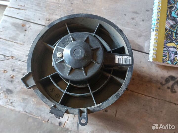 Вентилятор печки Ниссан Кашкай