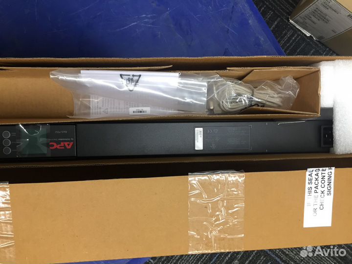 Блоки распределения питания APC AP8958