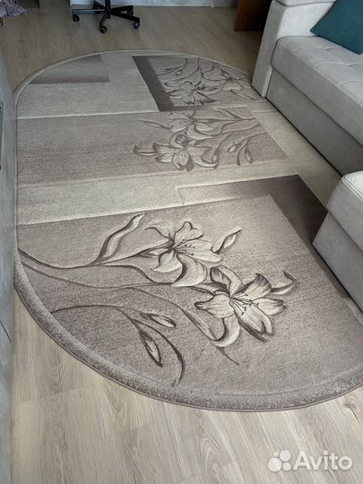 Ковер 2 на 3 бу