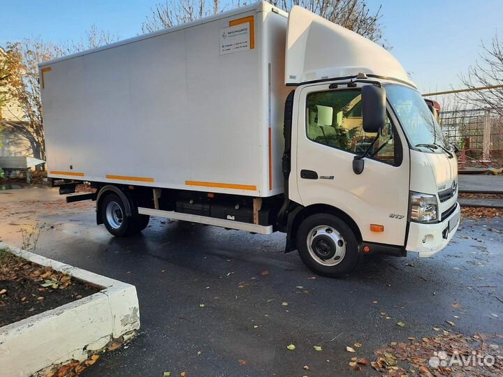 Hino 300 (Dutro), 2020