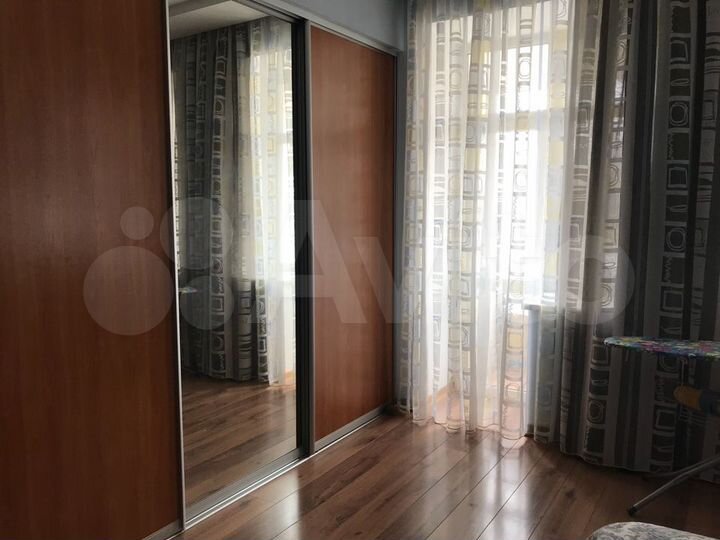 2-к. квартира, 79 м², 3/8 эт.