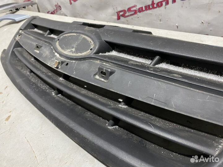 Решетка радиатора Лада Гранта 1