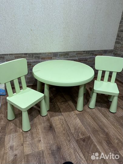 Стол и 2 стула IKEA