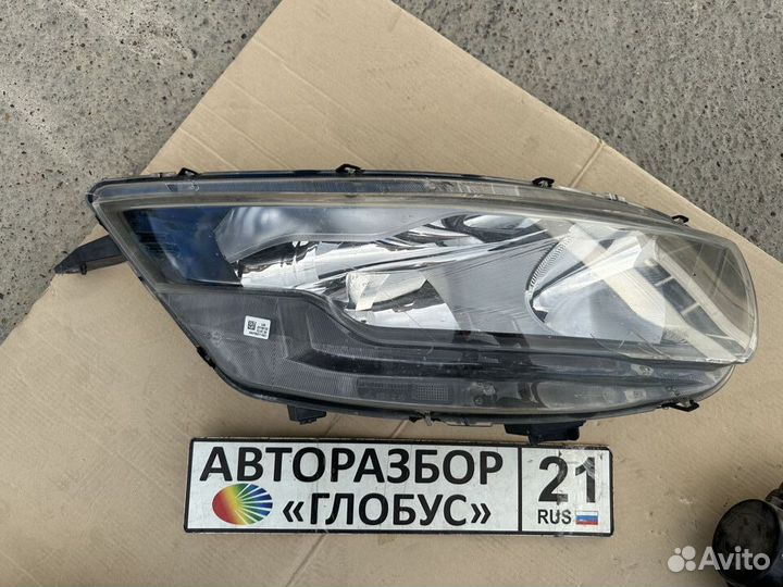 Фара правая Iveco Daily