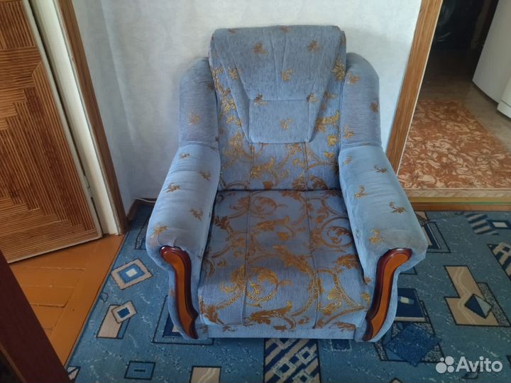 Диван и 2 кресла бу