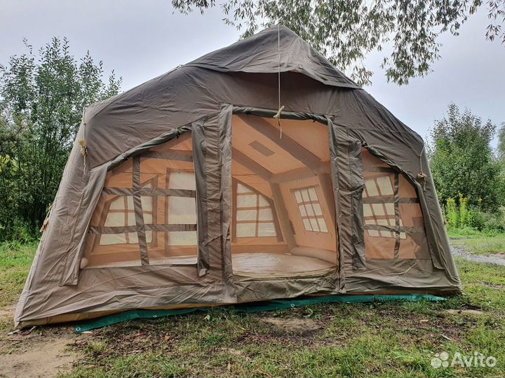Большая надувная палатка кемпинговая