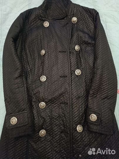 Пуговицы пластмассовые 3 см, 11 штук