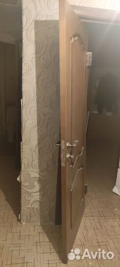 Дверь деревянная бу