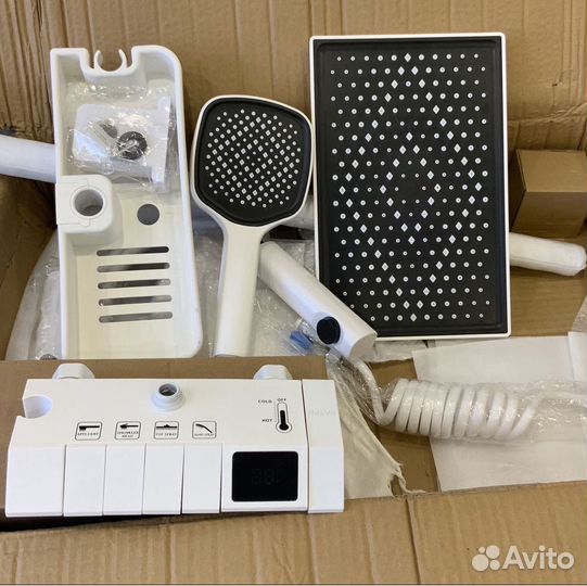 Душевая система с тропическим душем