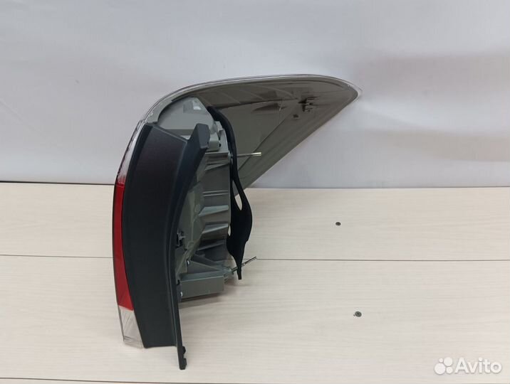 Фонарь левый Toyota Highlander 2 У40 2007-2013