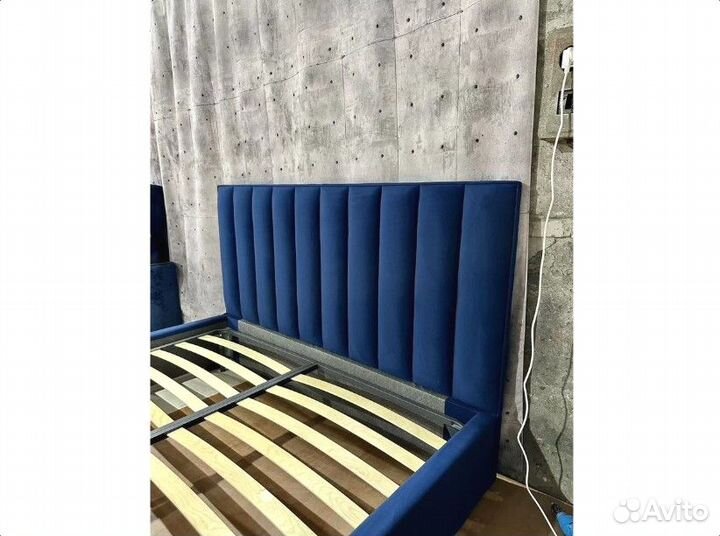 Кровать 180х200