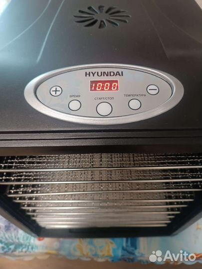 Сушильная камера для продуктов Hyundai hyfd-S1800