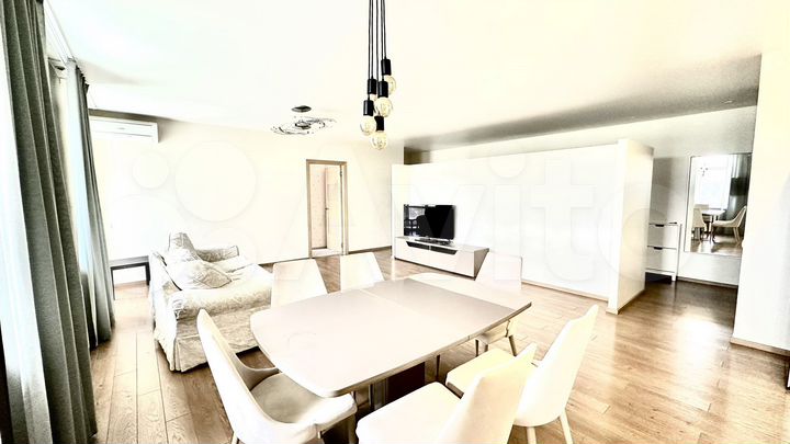 3-к. квартира, 87,8 м², 8/10 эт.