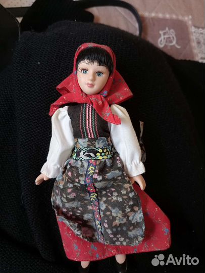 Фарфоровые куклы