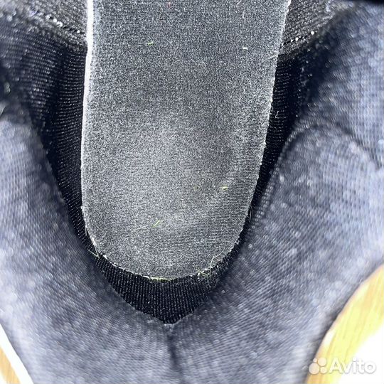 Nike air jordan max aura 2