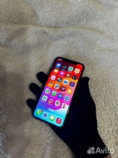 iPhone 11 Pro, 64 ГБ