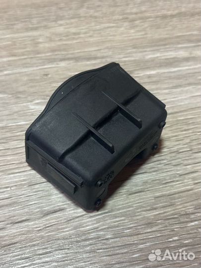 Пепельница задняя Ford Focus 1 DFW cdda 2004