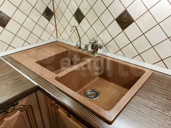 3-к. квартира, 88,9 м², 1/10 эт.